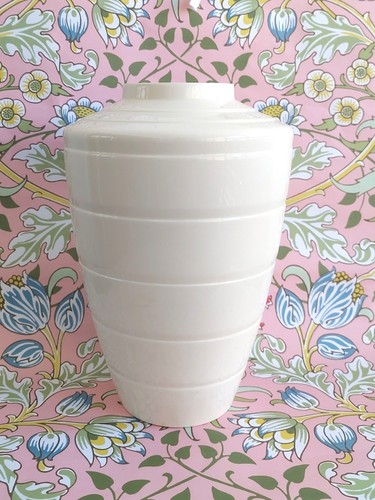 Mid late 20th century cream - mid,