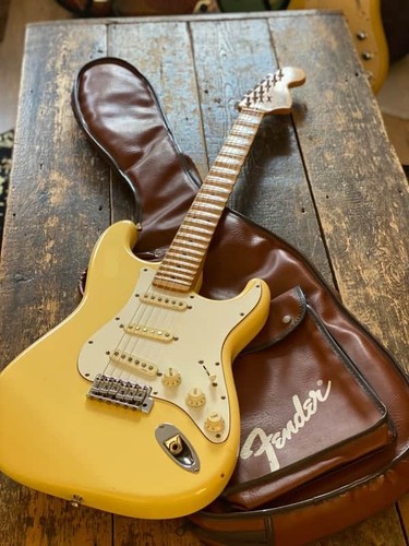 Scarce fender early - scarce,