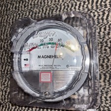 Genuine Dwyer Magnehelic 0-60 Pa Gauge, 4off Available