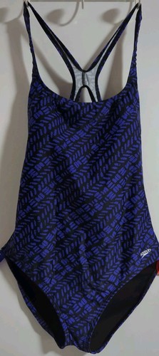 Speedo one piece swimsuit size - piece,