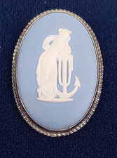 Wedwood  Hope & Anchor Jasper Blue Cameo Brooch Vintage Boxed NO 925 Stamp