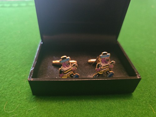 Vintage bertie bassett - vintage,