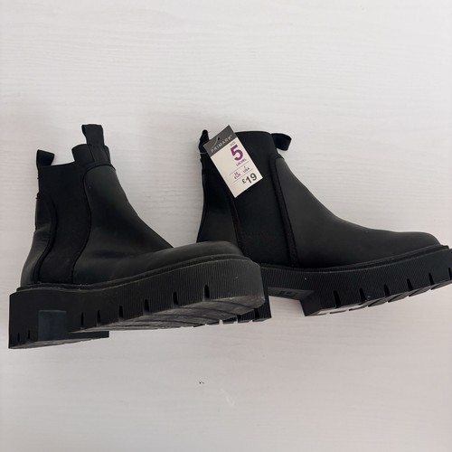 Primark black chelsea boots - black,