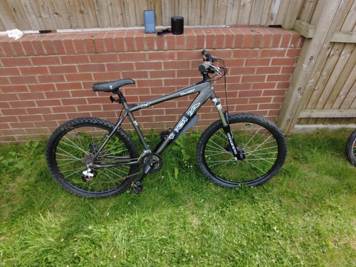 Kona blast mountain bike - bike, 26in