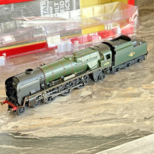 BZ328: Hornby R3160XS BR 4-6-2