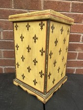 Antique Chippy Paint Storage