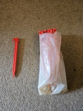 25x RED TENT PEGS