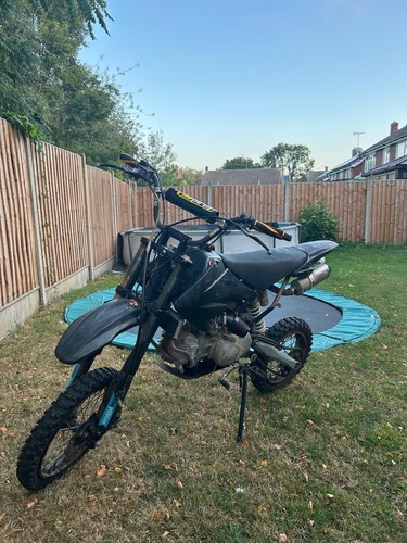Stomp 160cc pit bike - 160cc,