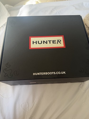 Hunter represent - represent, x