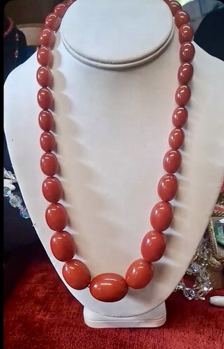 Vintage cherry red - vintage, bakelite