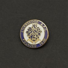 ENGLISH - ENGLAND - NON LEAGUE FOOTBALL TEAM LAPEL PIN BADGES - L