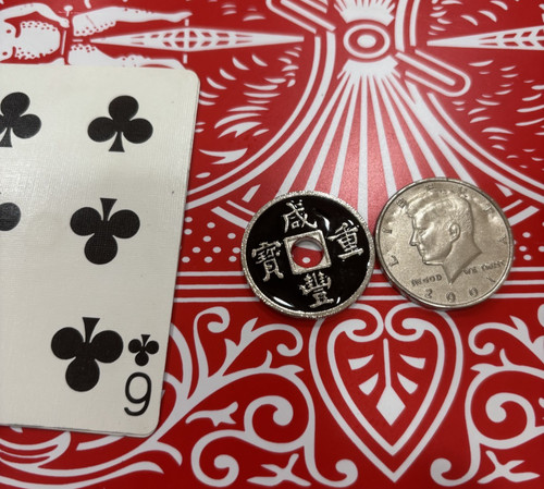 Magnetic half dollar - magnetic,