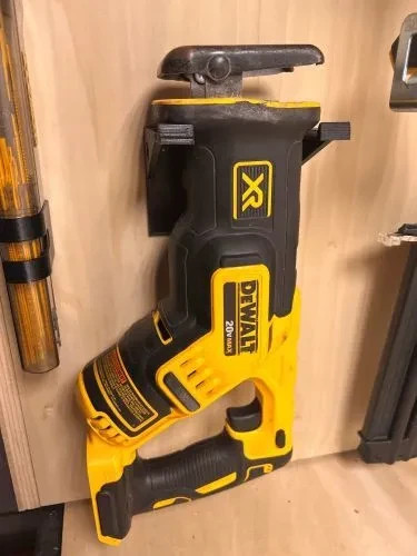 Dewalt 18v reciprocating - dewalt,