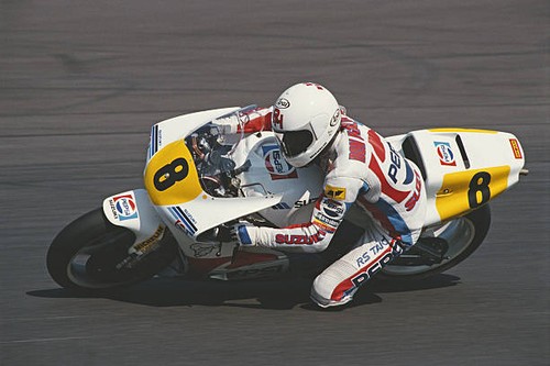 Ron haslam riding his - haslam, suzuki