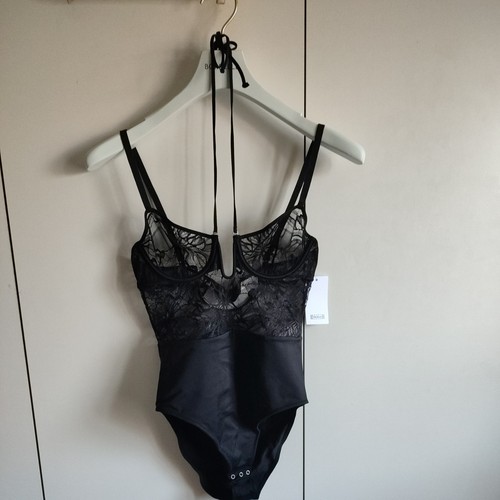 Wolford black shaping - black, bustie