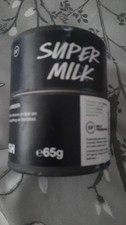Lush supermilk dusting powder
