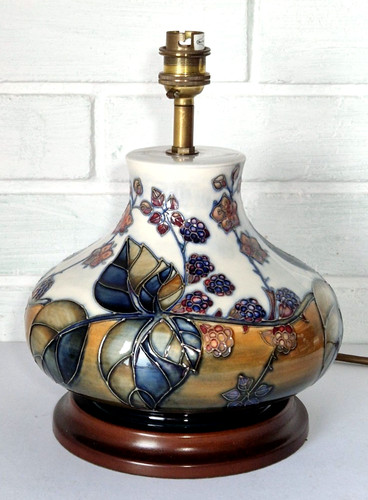 Moorcroft bramble squat - moorcroft,