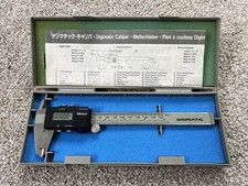 Genuine Mitutoyo 150mm Digimatic Vernier Caliper 500-321 (EXCELLENT CONDITION)