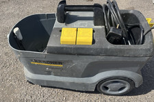 ⭐KARCHER PUZZI 10/1 CARPET CLEANER 240V POWERS UP FREE UK POSTAGE⭐ 1576