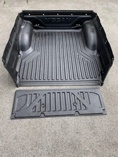 Genuine Nissan Navara NP300 15  Rear Bed Trunk Load Liner Tiedown Hooks tailgate