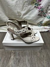 Sabrina Chic Italian Designer