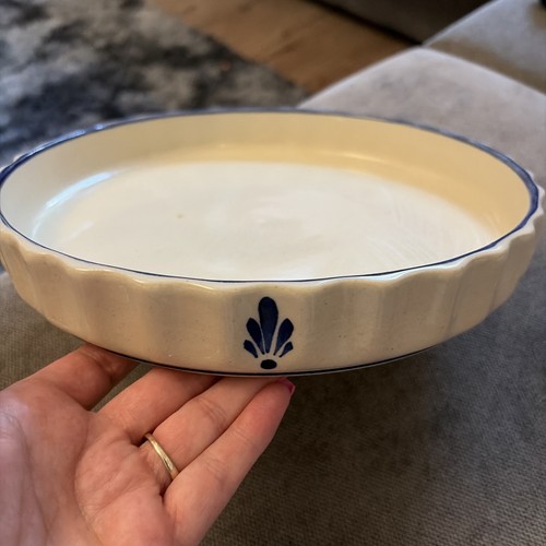 Hand painted stoneware - stoneware, fluted