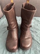 Dr Martens Vintage Look Brown boots With Front Buckle size 5