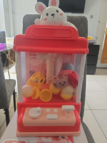 Mini claw machine - claw, doll