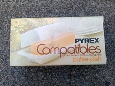 Vintage Pyrex 72-4 Butterfly