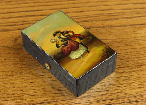 Antique four air snuff - antique,