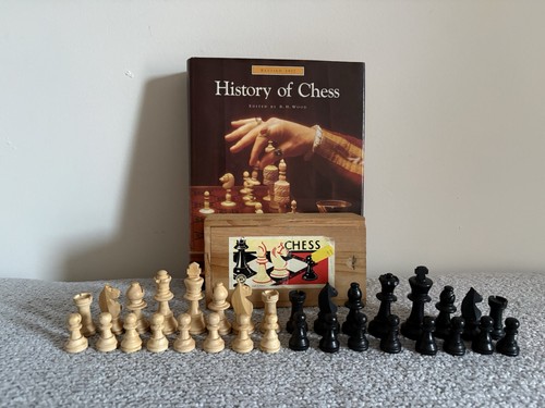 Vintage wooden chess - wooden, pieces