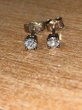 Vintage Hallmarked 9ct Yellow Gold Solitaire Natural Diamond Stud Earrings