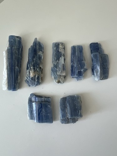56g raw blue - -, kyanite