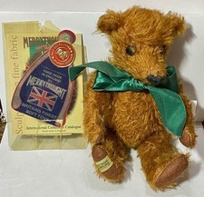 MERRYTHOUGHT OLIVER HOLMES