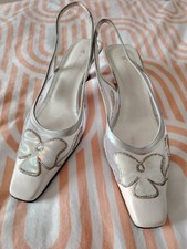 UC Ultimate Collection Heeled