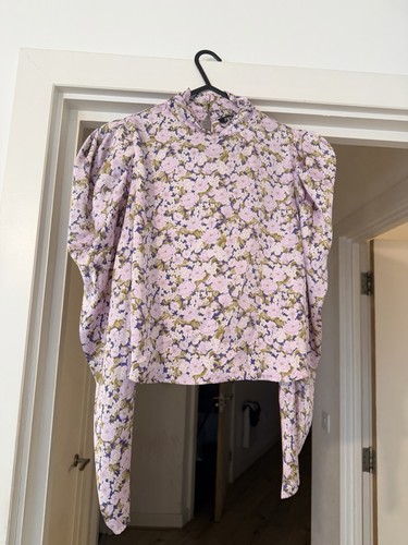 Zara floral high - neck, puff