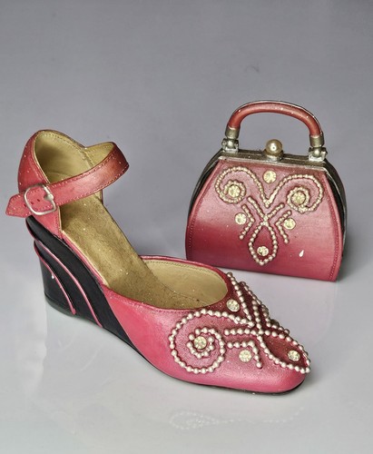 Collectable miniature pink - collectable,