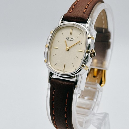 [Working/Battery/Strap