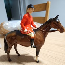 BESWICK HUNTSMAN on Brown Horse - model 1501 perfect condition 