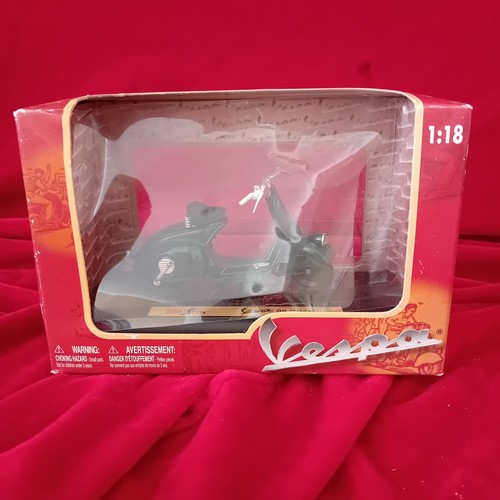 Lovely diecast vespa - lovely,