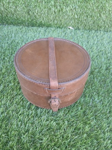 Vintage gents round leather - ,
