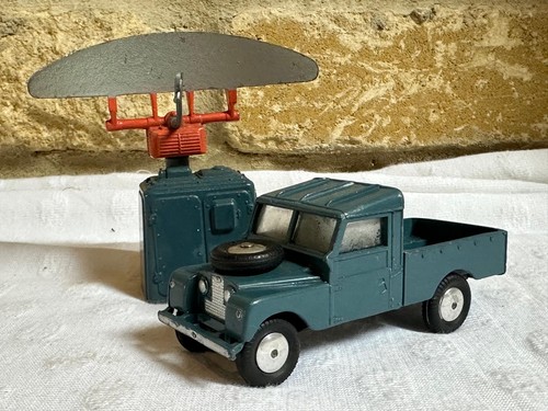 Corgi raf land rover - +, decca