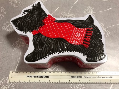 Black scottie dog tin - black,