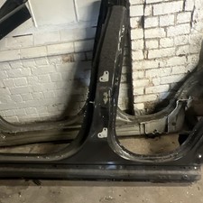 RANGE ROVER SPORT L494 RIGHT PASSANGER SIDE BODY CUT PART QUARTER PANEL PILLAR B