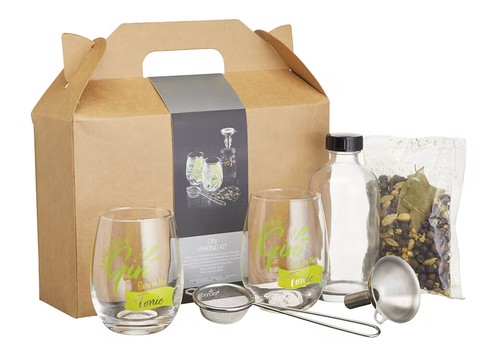 Barcraft gin making - making, kit