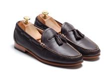 G H BASS Weejuns Dark Brown Tassel Loafers Shoes:  UK 8 US 9 EU 42 Narrow