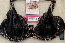 Bnwt boutique quarter - bnwt,