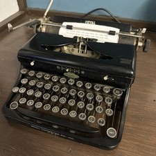 Working Royal Model O Portable Typewriter with Case 1930’s Vintage VGC