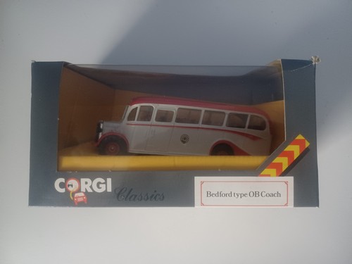 Corgi d949 bedford coach - ob,