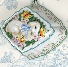 Vintage Jelly Mould Wall